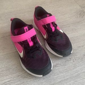 Nike girls size 12.5